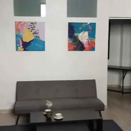 Azafran Jerez Estudio Apartment